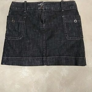 🍀NWOT Ann Taylor Loft Black Denim Skirt Size 8